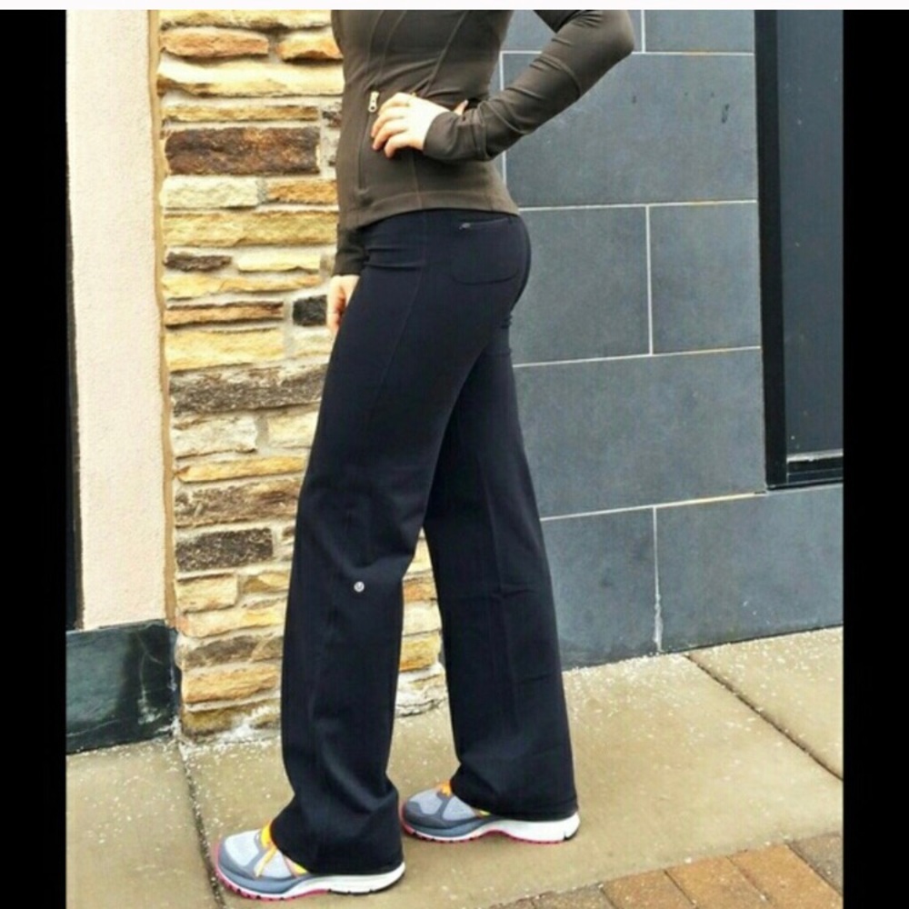 Lululemon pants size 4